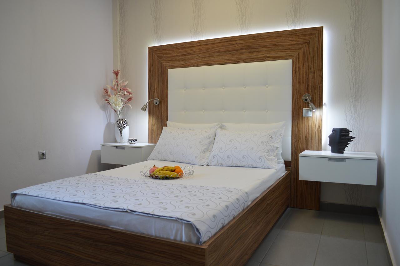 Aqua Luxury Villas Nea Poteidaia Oda fotoğraf